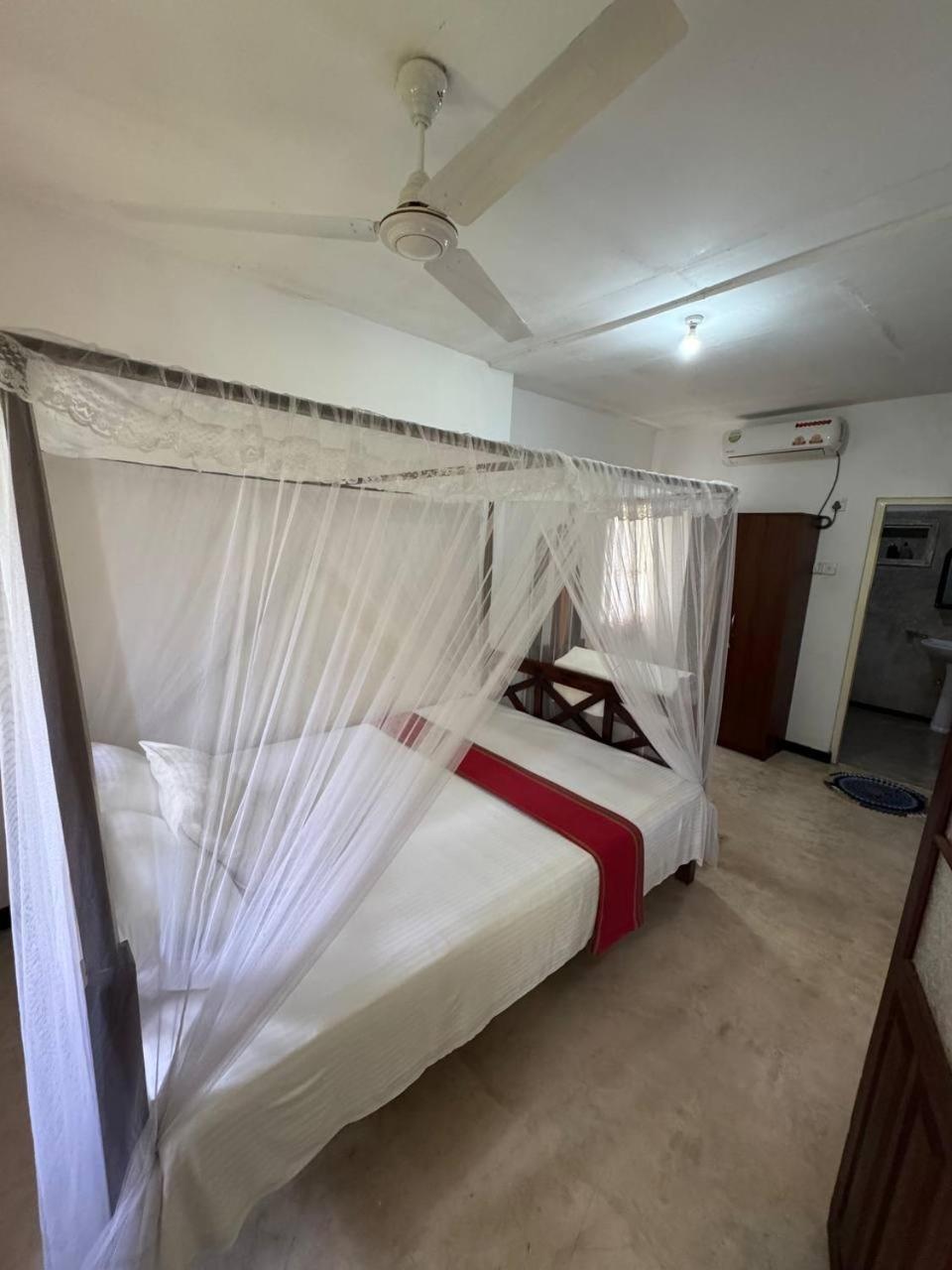 Grand Villa Hikkaduwa Exterior foto